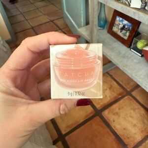 NWT Tatcha Kissu Lip Mask - Pink